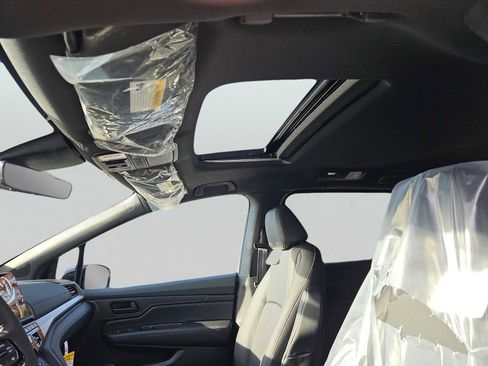New 2026 Honda Odyssey Sport-L image 6