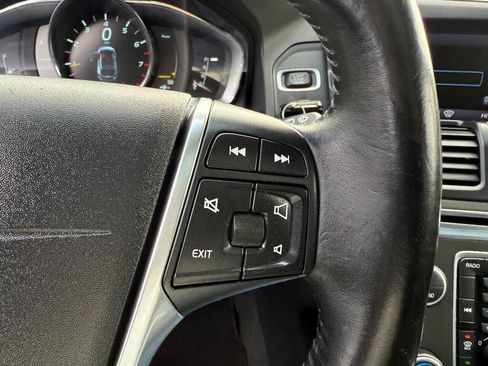 Used 2015 Volvo XC60 T5 Premier image 28