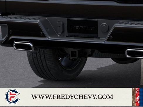 New 2026 Chevrolet Silverado 1500 High Country AWD/4WD image 16