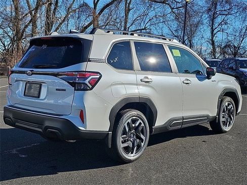 New 2025 Subaru Forester Premium image 6