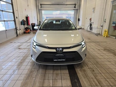 New 2026 Toyota Corolla LE image 8