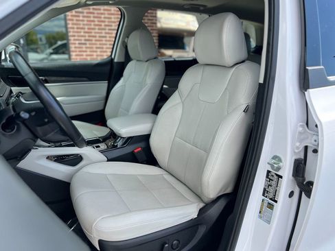 Used 2022 Kia Telluride EX w/ EX Premium Package AWD/4WD image 22