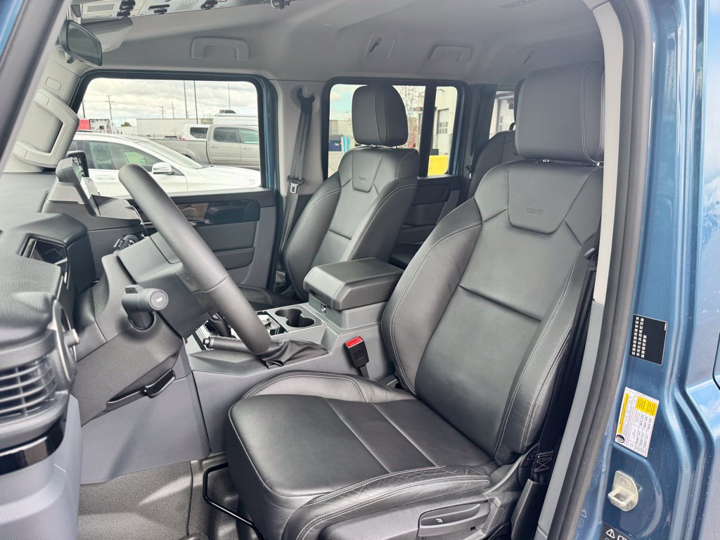 Used 2024 INEOS Grenadier Station Wagon AWD/4WD image 9