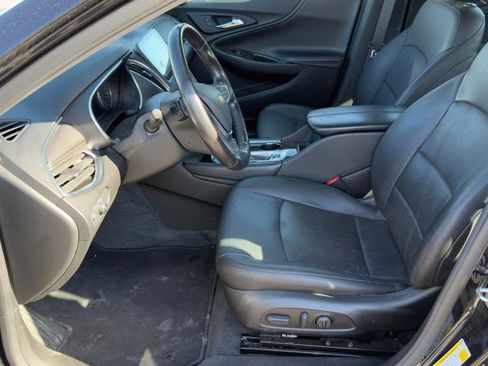 Used 2022 Chevrolet Malibu Premier FWD image 7
