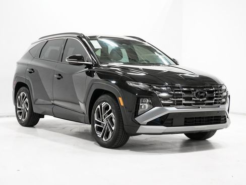 Used 2025 Hyundai Tucson Limited image 4