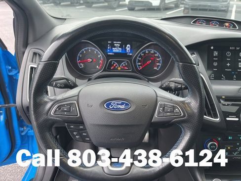 Used 2016 Ford Focus RS image 18