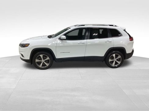 Used 2021 Jeep Cherokee Limited image 10