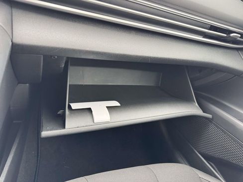 Used 2023 Hyundai Elantra SEL image 32