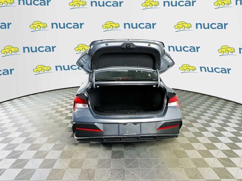 Certified 2025 Hyundai Elantra Sport image 24