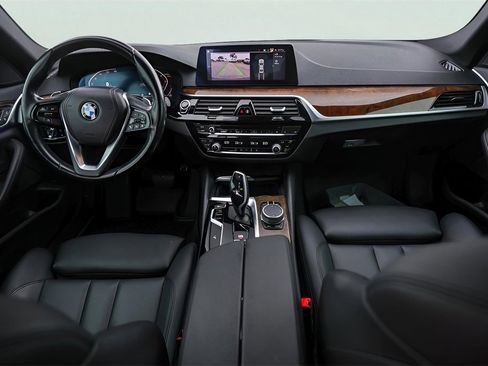 Used 2020 BMW 530i image 29