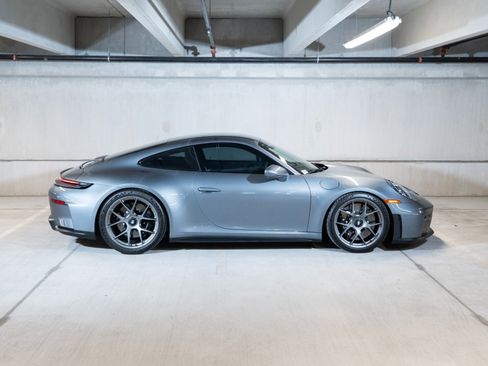 Certified 2026 Porsche 911 GT3 RWD image 8