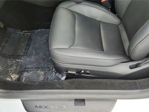 Used 2024 Tesla Model 3 Long Range image 32