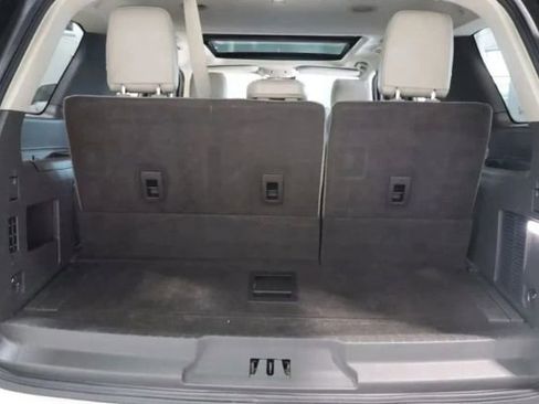 Used 2018 Ford Expedition Limited w/ Equipment Group 301A image 32