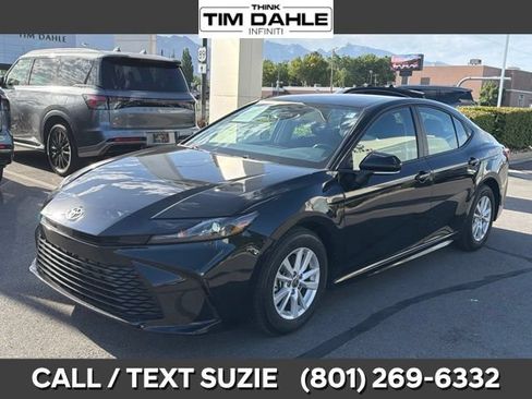 Used 2026 Toyota Camry LE FWD image 3