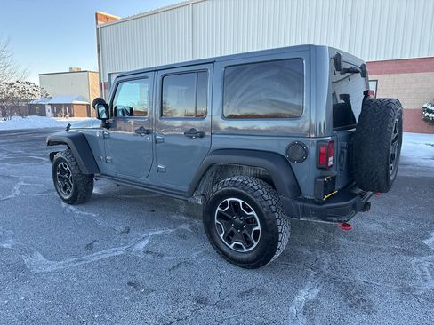Used 2013 Jeep Wrangler Unlimited Rubicon image 17