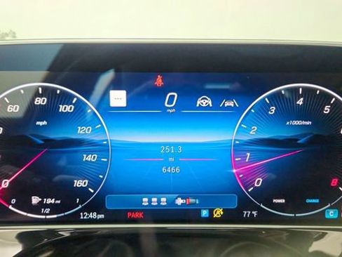 Used 2024 Mercedes-Benz E 350 4MATIC Sedan image 37