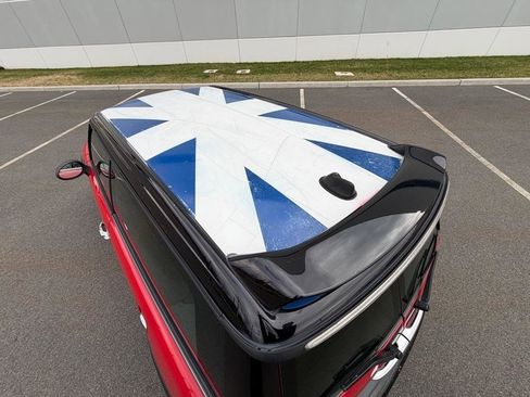 Used 2009 MINI Cooper Clubman John Cooper Works image 27