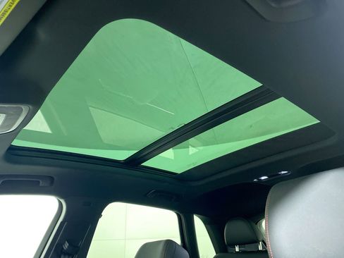 Certified 2025 Audi Q3 2.0T Premium Plus w/ Premium Plus Package image 24