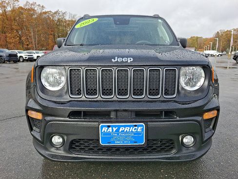 Used 2023 Jeep Renegade Latitude w/ Sun & Fun Group image 2
