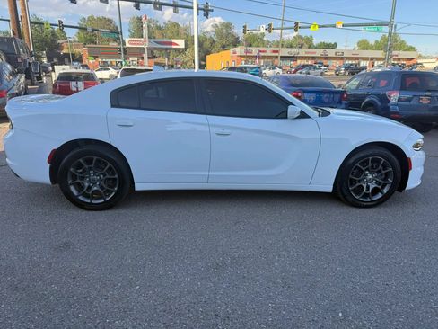 Used 2018 Dodge Charger GT AWD/4WD image 9