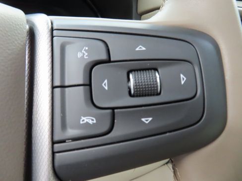 Used 2024 GMC Yukon Denali image 60