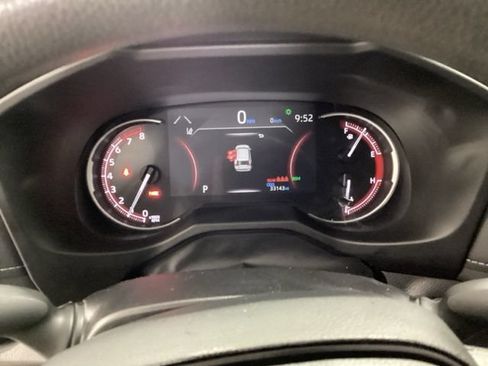Used 2025 Toyota RAV4 XLE AWD/4WD image 8