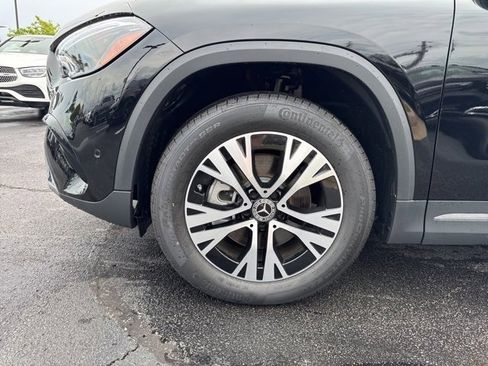 Certified 2025 Mercedes-Benz GLA 250 GLA 250 image 8