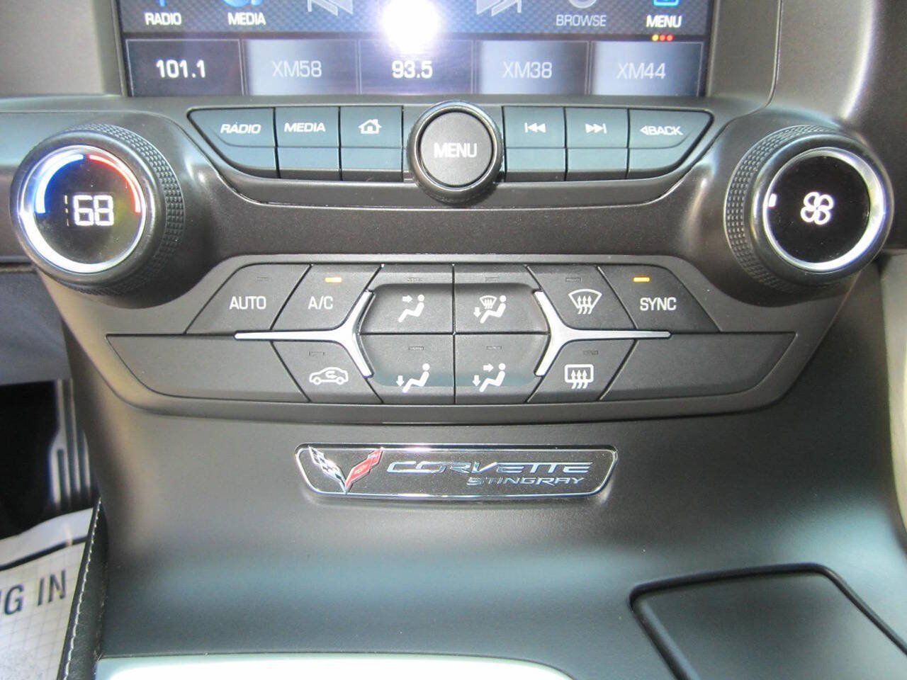 Used 2019 Chevrolet Corvette Stingray Coupe RWD image 29