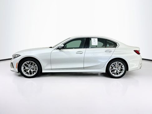 Used 2026 BMW 330i xDrive Sedan w/ Convenience Package AWD/4WD image 4