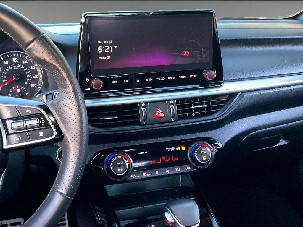 Used 2024 Kia Forte GT-Line w/ GT-Line Premium Package FWD image 18