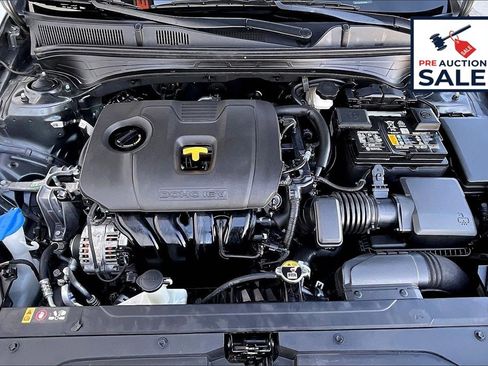 Certified 2024 Kia Forte GT-Line image 10