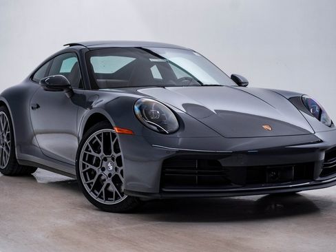 New 2026 Porsche 911 Carrera 4S image 8