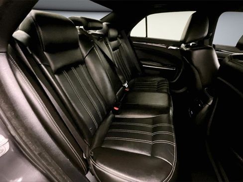 Used 2021 Chrysler 300 S image 25