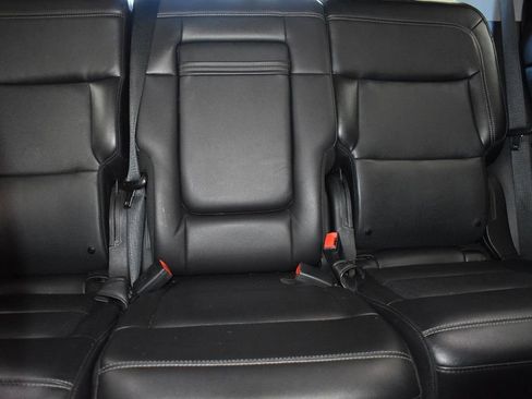 Used 2022 Ford Explorer Limited image 30