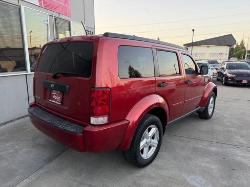 Used 2008 Dodge Nitro SXT image 7