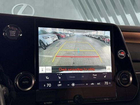 Used 2025 Lexus RX 350 FWD w/ Technology Package image 17