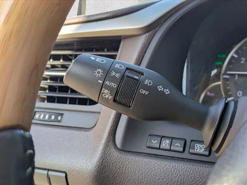 Used 2018 Lexus RX 350 FWD w/ Premium Package image 11