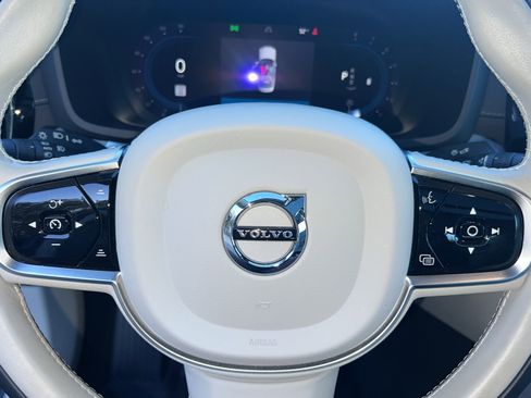 Used 2024 Volvo S60 B5 Ultimate w/ Climate Package image 12