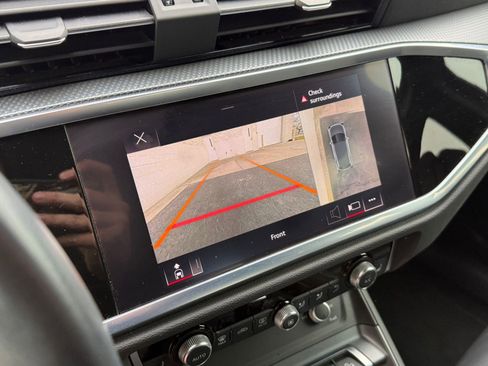 Used 2022 Audi Q3 2.0T Premium Plus image 28