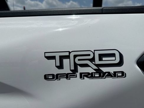 Used 2026 Toyota Tacoma TRD Off-Road AWD/4WD image 21