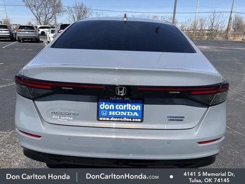 Certified 2025 Honda Accord Touring image 5