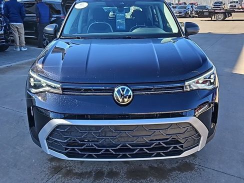 Used 2025 Volkswagen Taos S image 2