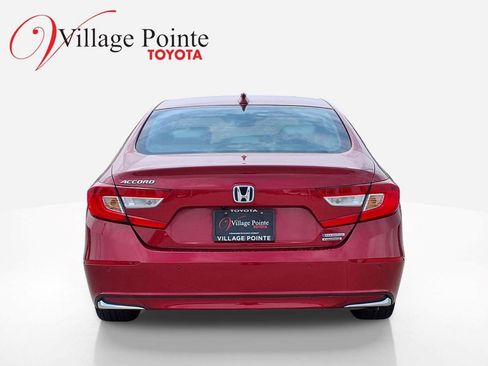 Used 2022 Honda Accord Touring image 5