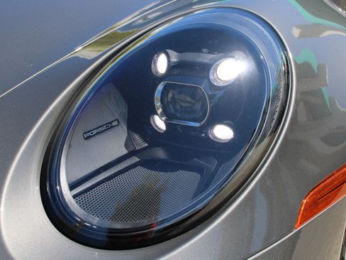 Certified 2023 Porsche 911 GT3 RWD image 11