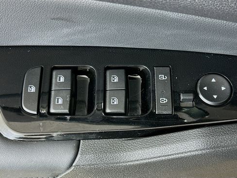 Used 2023 Kia Sportage SX Prestige image 15