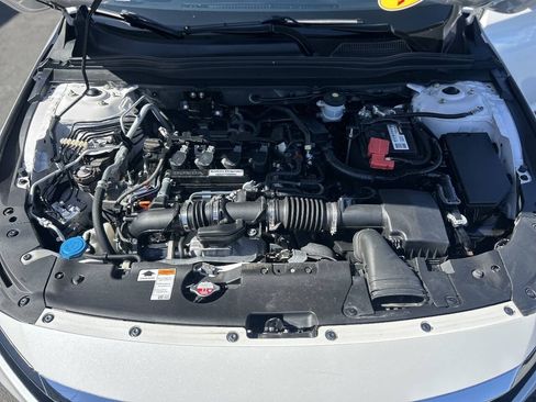 Used 2019 Honda Accord LX image 18