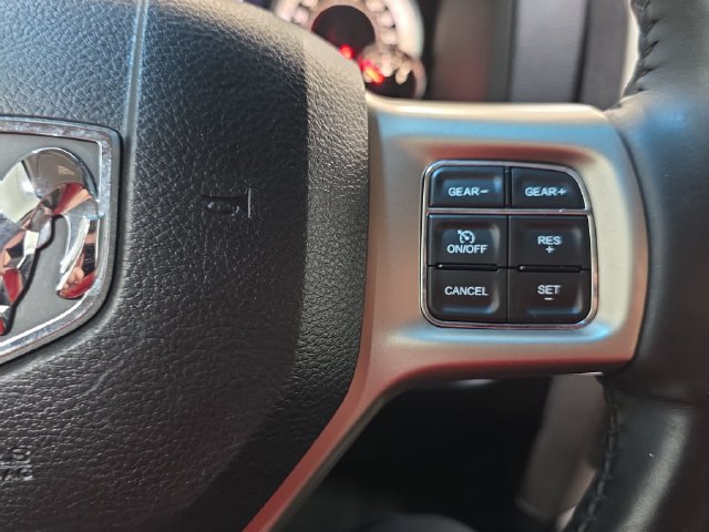 Used 2017 RAM 1500 Laramie w/ Convenience Group AWD/4WD image 17