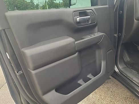 Used 2020 Chevrolet Silverado 1500 Custom Trail Boss w/ Custom Convenience Package AWD/4WD image 11