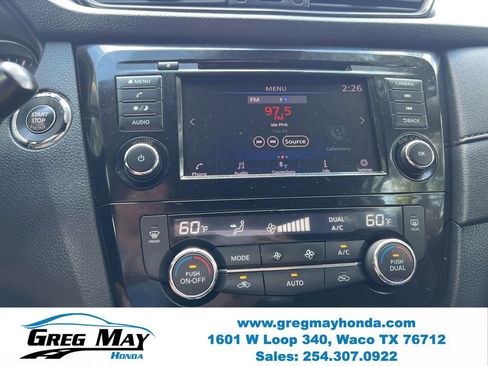 Used 2019 Nissan Rogue SV AWD/4WD image 30