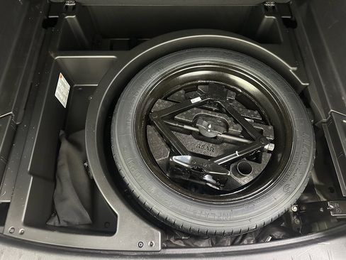 Certified 2024 Chevrolet Blazer RS w/ Enhanced Convenience Package image 35